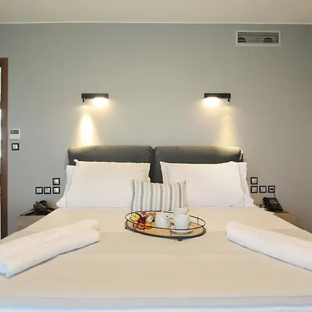 The Victoria 4* Lefkáda